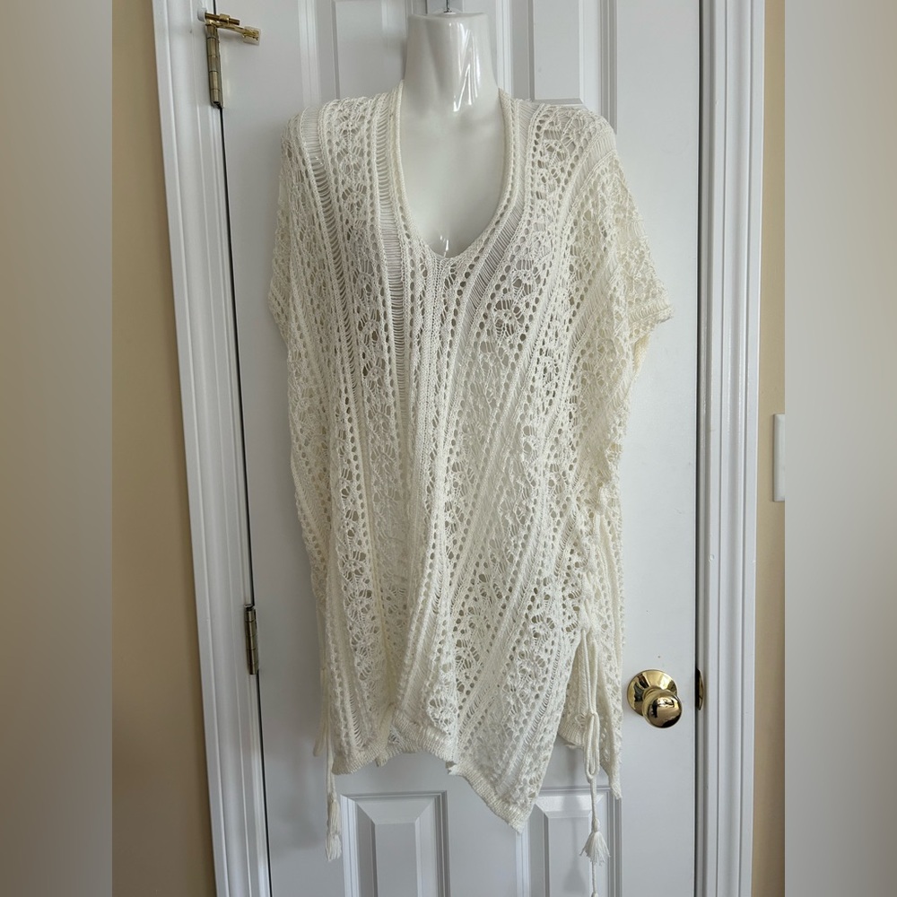 Elegant Cream Knit Swim Coverup